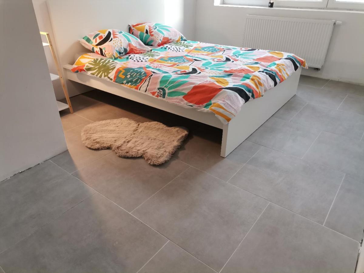 Apartamento Le Caillou Blanc Charleroi Exterior foto